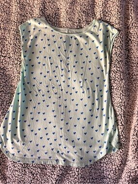 A.T.U.N. Women's L Mint Heart Print Cap Sleeve Tunic Top